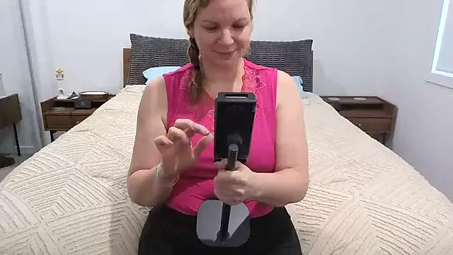 aussiepeaches online show from 05.15.26