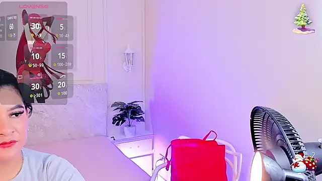 TianaGlow26 online show from 11.17.25