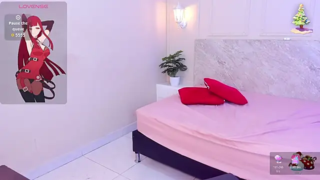 TianaGlow26 online show from 11.18.25