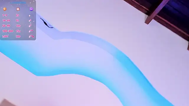 Snapshot of Aliina__Sauvage chatting on 10.26.25 Aliina Sauvage online show from 10.26.25