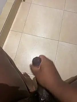 Snapshot of Coquin_R97 chatting on 11.14.25 Coquin R97 online show from 11.14.25