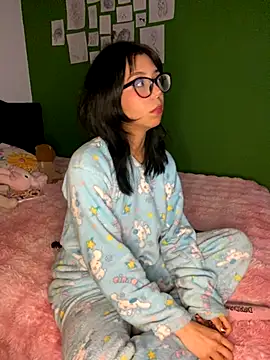 Valen-Foxx online show from 09.28.25