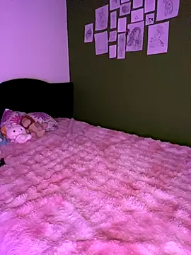 Valen-Foxx online show from 10.08.25