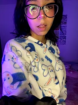 Valen-Foxx online show from 11.05.25