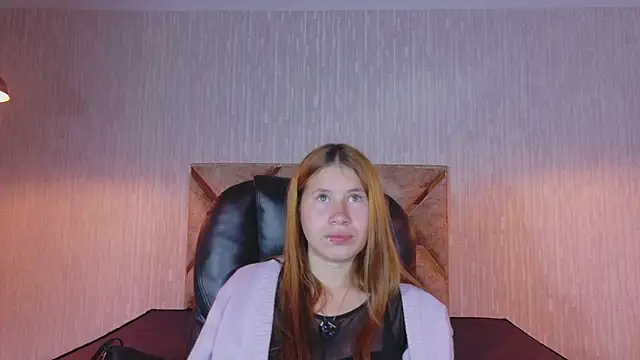 Olivia11  online show from 02.11.26