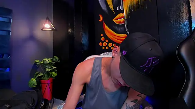 Justin Lakee online show from 09.30.25