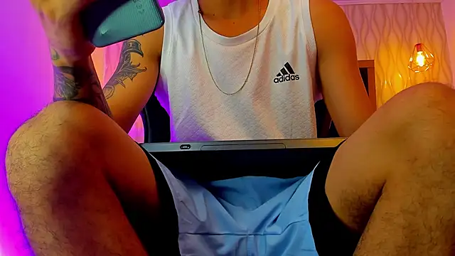 Justin Lakee online show from 10.17.25