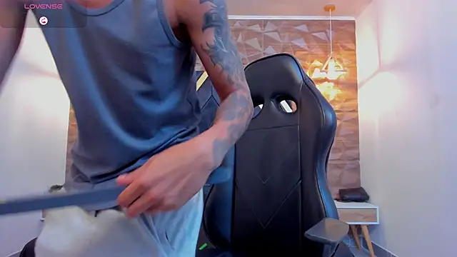 Justin Lakee online show from 10.23.25