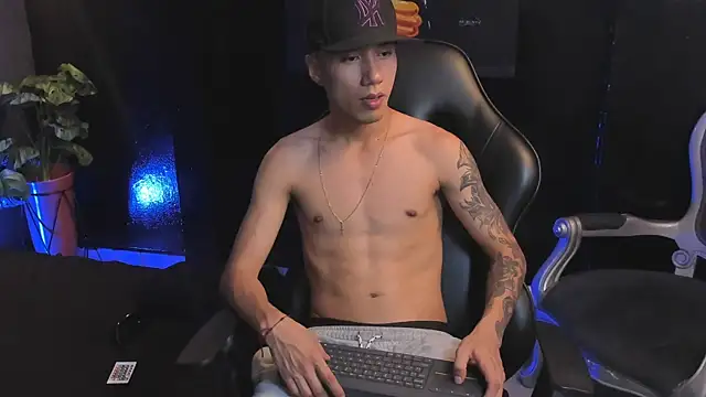 Justin Lakee online show from 11.01.25