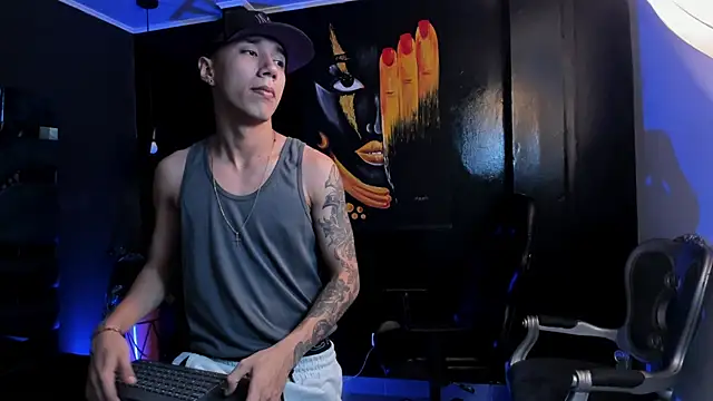 Justin Lakee online show from 11.05.25