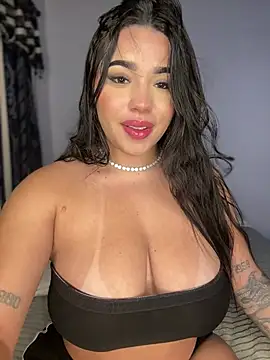 SofiaWildee online show from 04.18.26