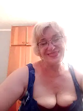 52MiaLove02 online show from 06.30.26