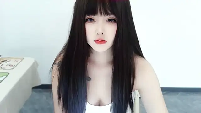 Snapshot of -caicai chatting on 10.11.25 -caicai online show from 10.11.25