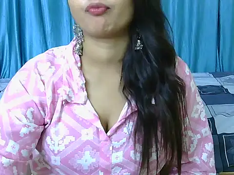 Snapshot of priya-kumari22 chatting on 10.07.25 priya-kumari22 online show from 10.07.25