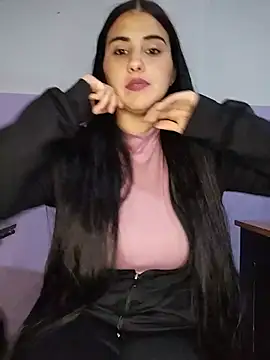 Snapshot of kariciasecreta chatting on 07.26.26 kariciasecreta online show from 07.26.26