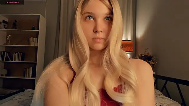 ErinBissonnette online show from 10.20.25