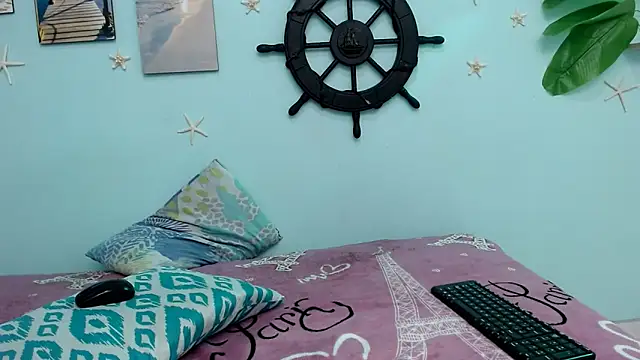 Snapshot of valeria18sexy chatting on 11.03.25 valeria18sexy online show from 11.03.25