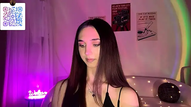 LinaMour online show from 03.15.26