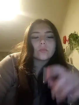 KatieLace online show from 09.25.25