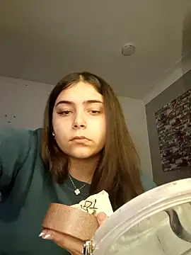 KatieLace online show from 09.28.25