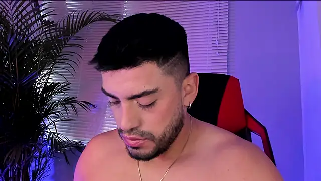 Alexander Diiaz online show from 09.13.25