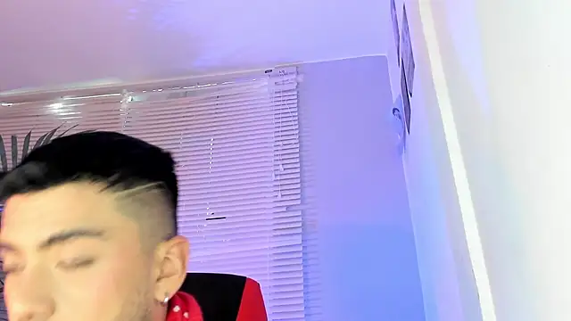 Alexander Diiaz online show from 09.25.25