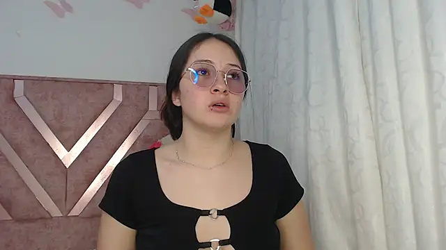 Rosaline Baker- online show from 09.10.25