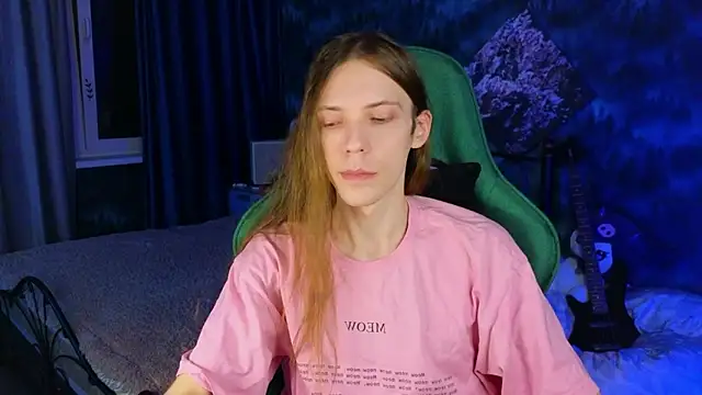 Snapshot of artass2 chatting on 02.22.26 artass2 online show from 02.22.26