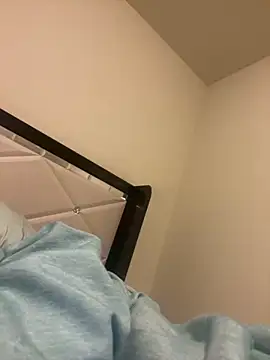 Snapshot of Idonotcherishu chatting on 10.04.25 Idonotcherishu online show from 10.04.25