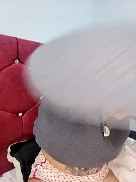 Eva Clark01 online show from 09.30.25