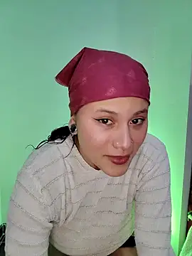 Eva Clark01 online show from 10.22.25