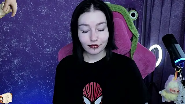 Snapshot of MargarettRose chatting on 07.18.26 MargarettRose online show from 07.18.26