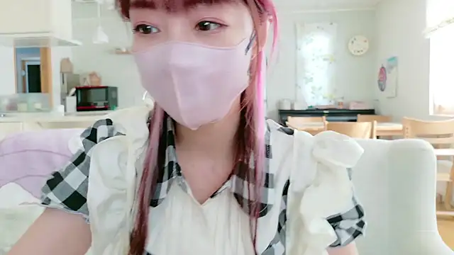 SUZU 1201 online show from 01.11.26