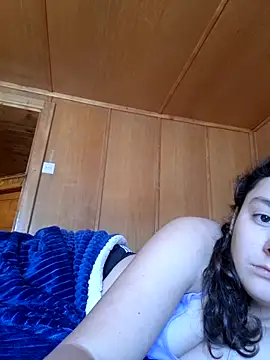 YoungLiisaxx online show from 11.04.25