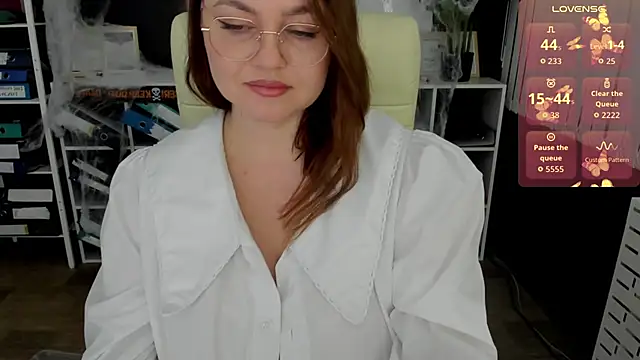  feel me  online show from 10.30.25