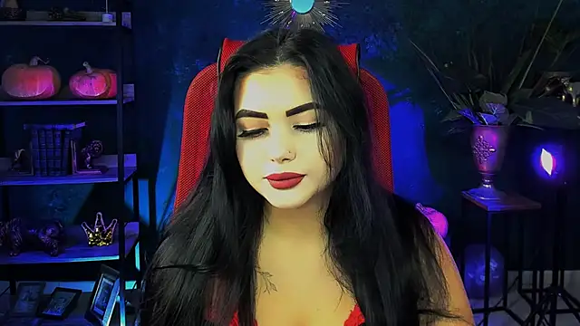 NaomiWilsons online show from 11.03.25