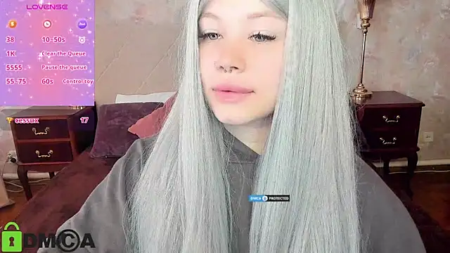 Diana Dream online show from 10.17.25