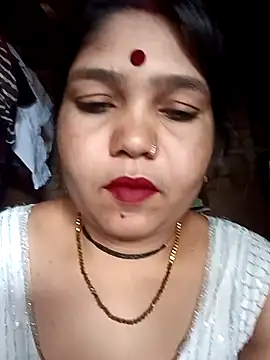Priya tyagi online show from 09.18.25