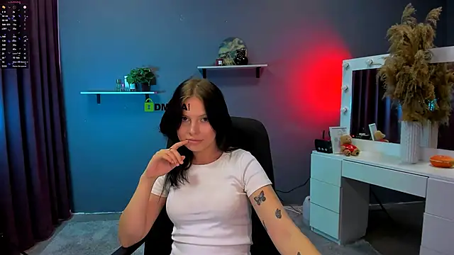renata sweety online show from 09.17.25