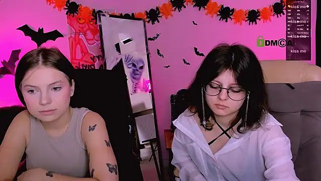 renata sweety online show from 10.30.25