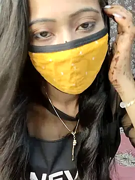 sweet-lily2 online show from 10.05.25