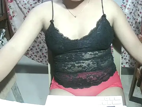 Snapshot of Squirter_Pussy89 chatting on 10.31.25 Squirter Pussy89 online show from 10.31.25