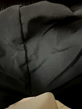 Snapshot of Chu7iuPi chatting on 09.12.25 Chu7iuPi online show from 09.12.25