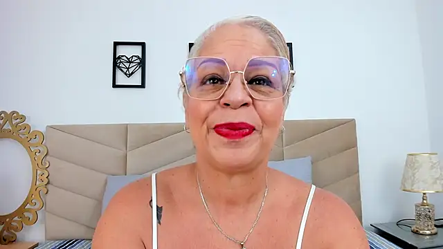  LucyMilf online show from 09.09.25