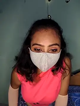 Snapshot of yours_sugar_babe chatting on 10.04.25 yours sugar babe online show from 10.04.25