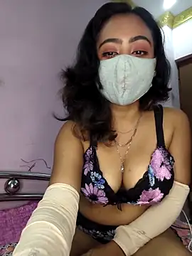 Snapshot of yours_sugar_babe chatting on 10.14.25 yours sugar babe online show from 10.14.25