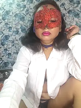 Snapshot of yours_sugar_babe chatting on 11.15.25 yours sugar babe online show from 11.15.25