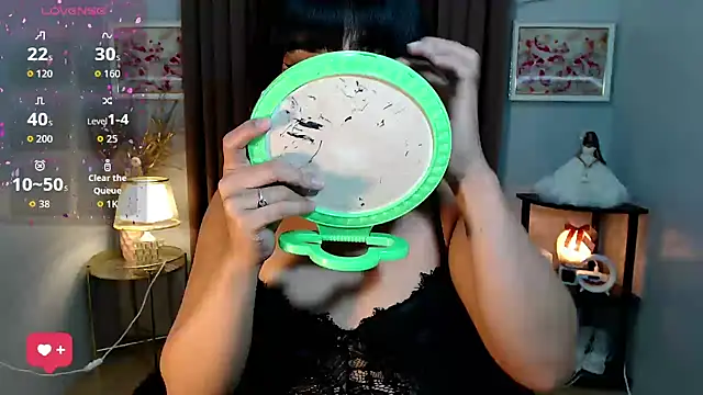 Snapshot of Kiethmadison_Miller chatting on 09.26.25 Kiethmadison Miller online show from 09.26.25