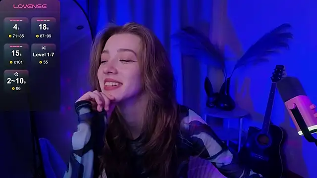 Snapshot of AstraMist chatting on 09.29.25 AstraMist online show from 09.29.25