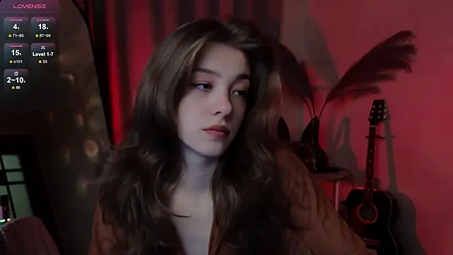 Snapshot of AstraMist chatting on 10.10.25 AstraMist online show from 10.10.25